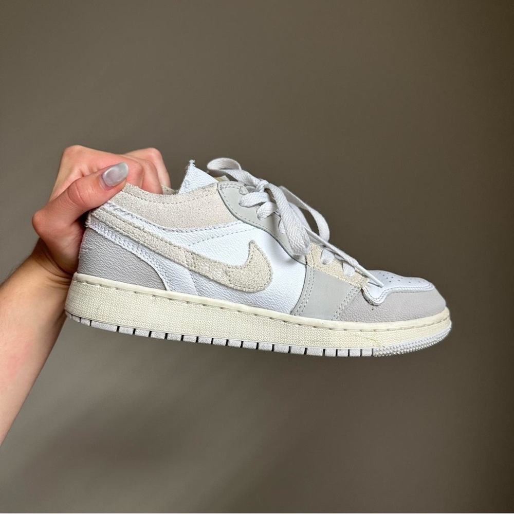 Air Jordan 1 Low SE Craft Big Kids' Shoes